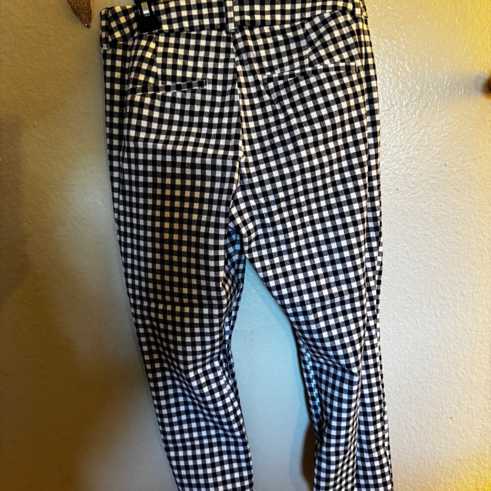 old navy pixie pants - Picture 4 of 5